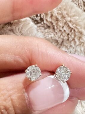 Certified 1.30CTW Natural Diamond Cluster Stud Earrings 14K Yellow Gold D-E-F
